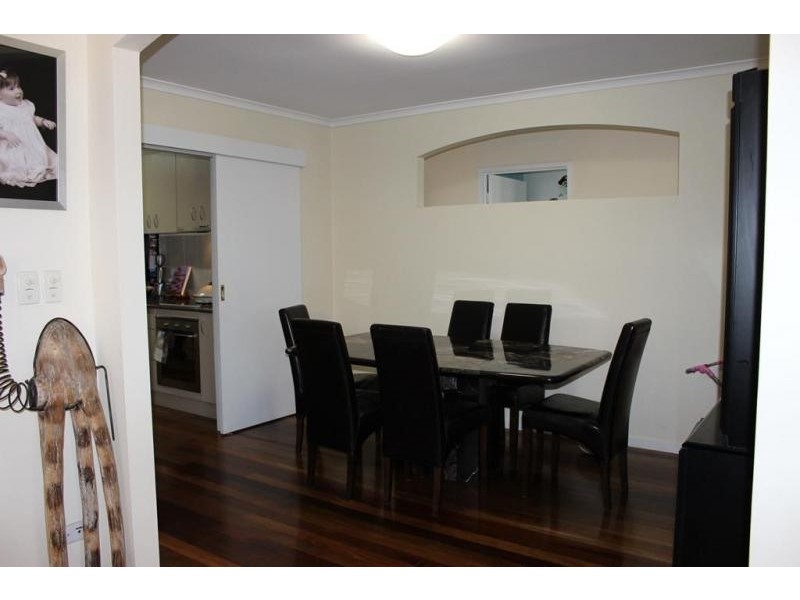 18 Cullen Street, Bundamba QLD 4304