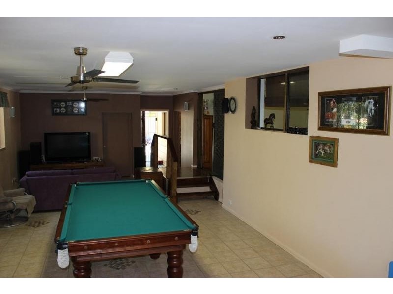 18 Cullen Street, Bundamba QLD 4304