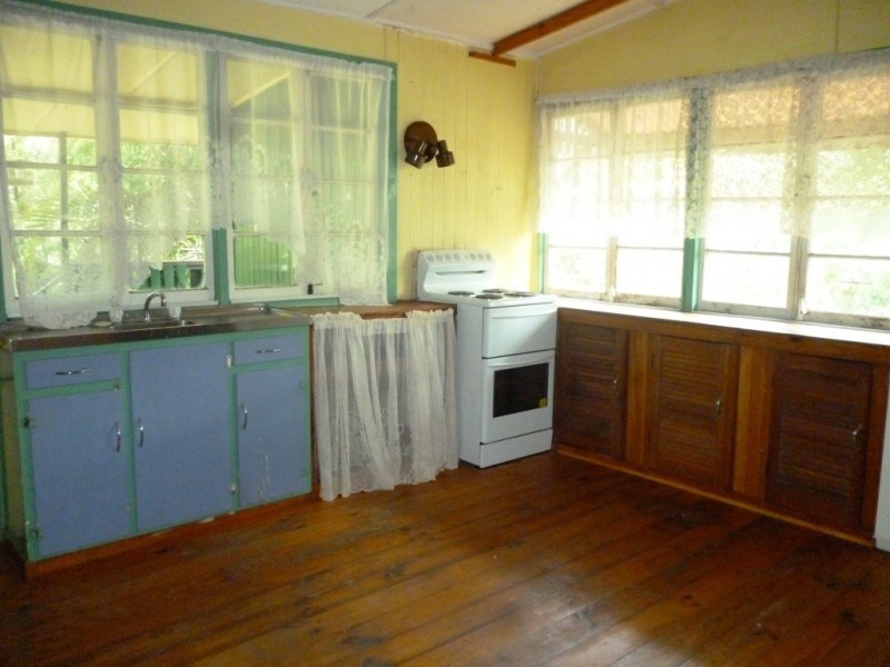 21 Tiger Street, West Ipswich QLD 4305