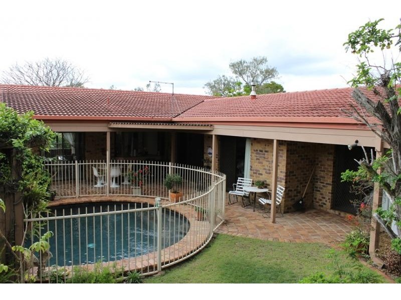 31 Estate Road, Middle Park QLD 4074