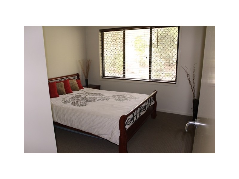 82 Chestnut Drive, Pine Mountain QLD 4306