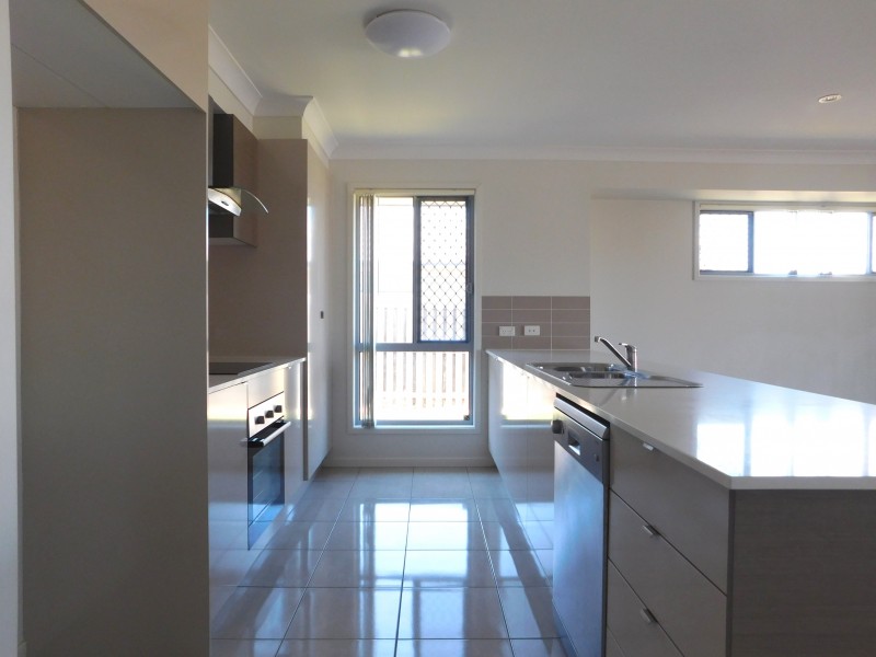 43 Pendragon Street, Raceview QLD 4305