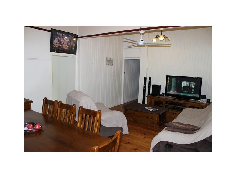 14 Albert Street, Rosewood QLD 4340