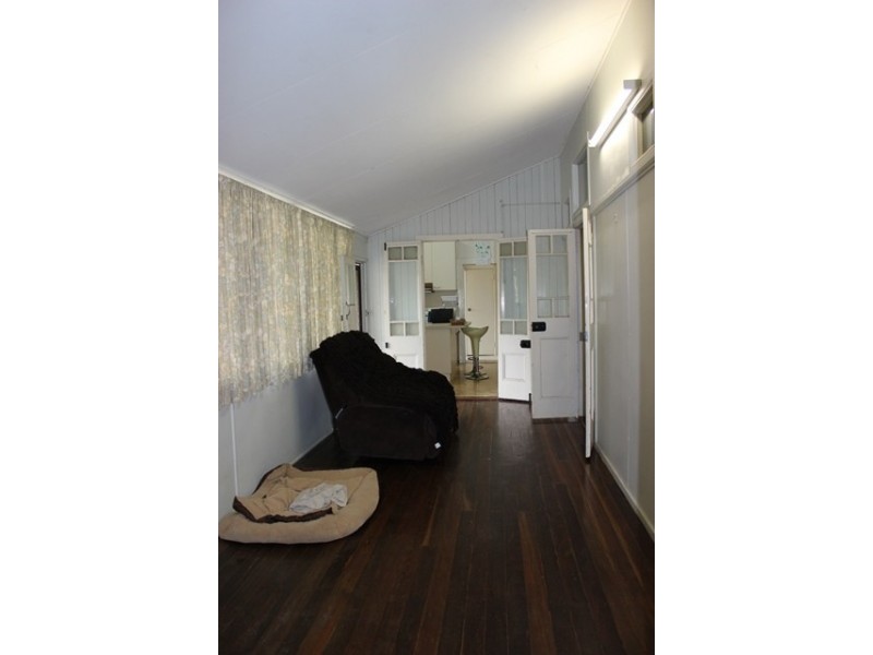 14 Albert Street, Rosewood QLD 4340