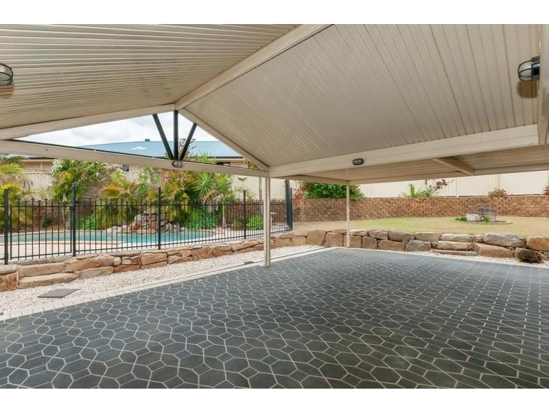 119 Kensington Drive, Flinders View QLD 4305