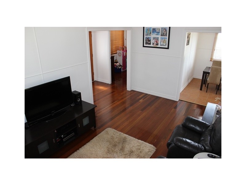 22 Stafford Street, Booval QLD 4304