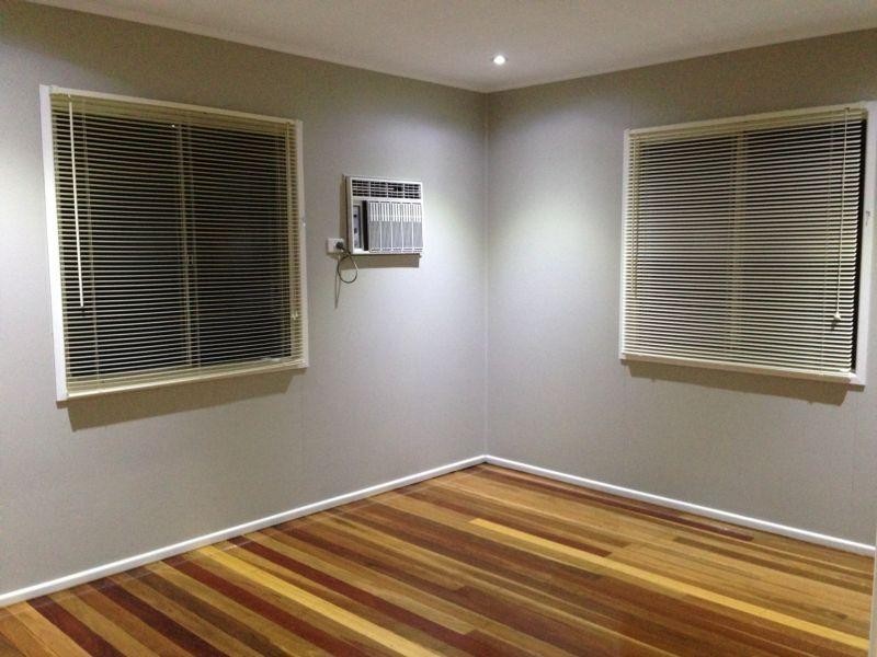 52 Grange Road, Eastern Heights QLD 4305