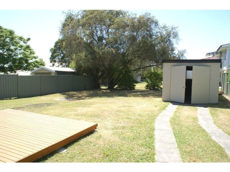 52 Grange Road, Eastern Heights QLD 4305