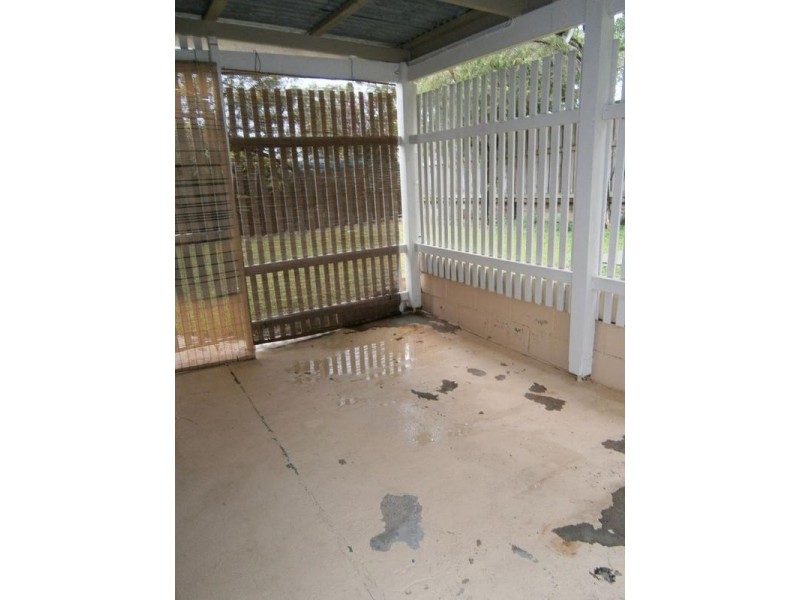 6A Turner Street, Eastern Heights QLD 4305