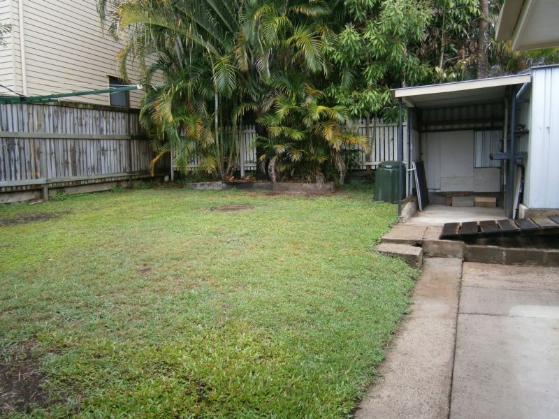 6A Turner Street, Eastern Heights QLD 4305