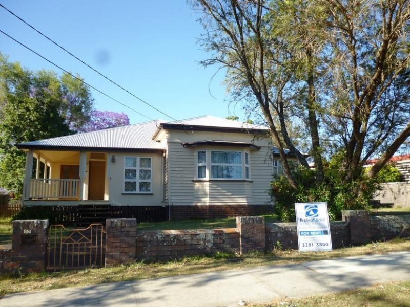 12 Griffiths Road, Eastern Heights QLD 4305
