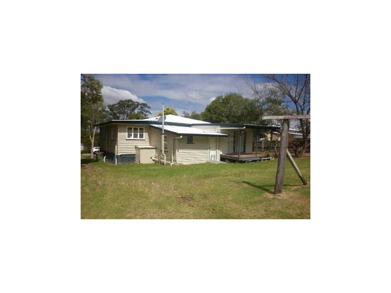 10 Wyman Street, Brassall QLD 4305