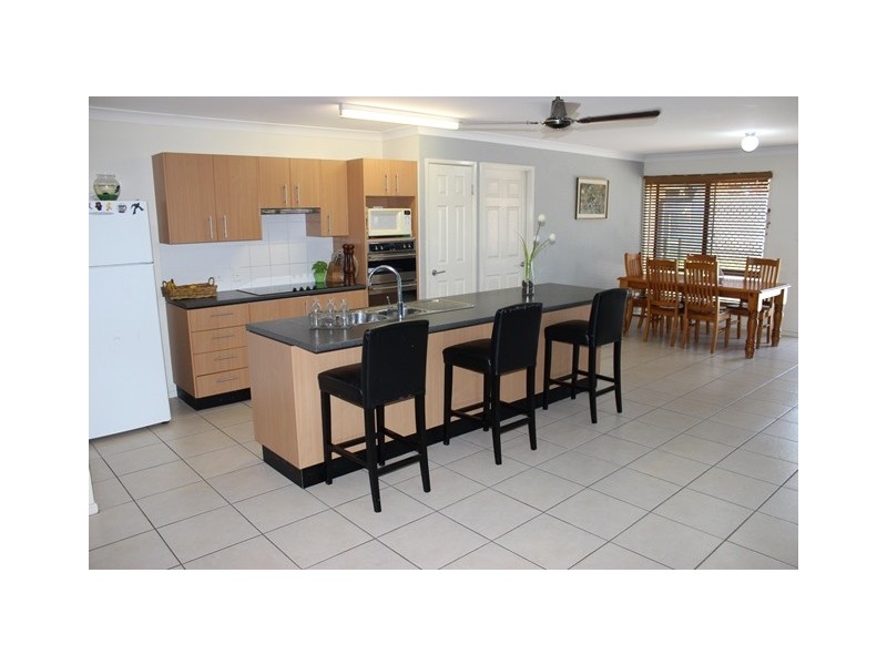3 Stockdale Place, Wulkuraka QLD 4305