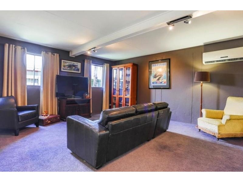 169 Chermside Road, East Ipswich QLD 4305