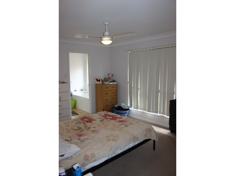 12 Sarah Place, Raceview QLD 4305