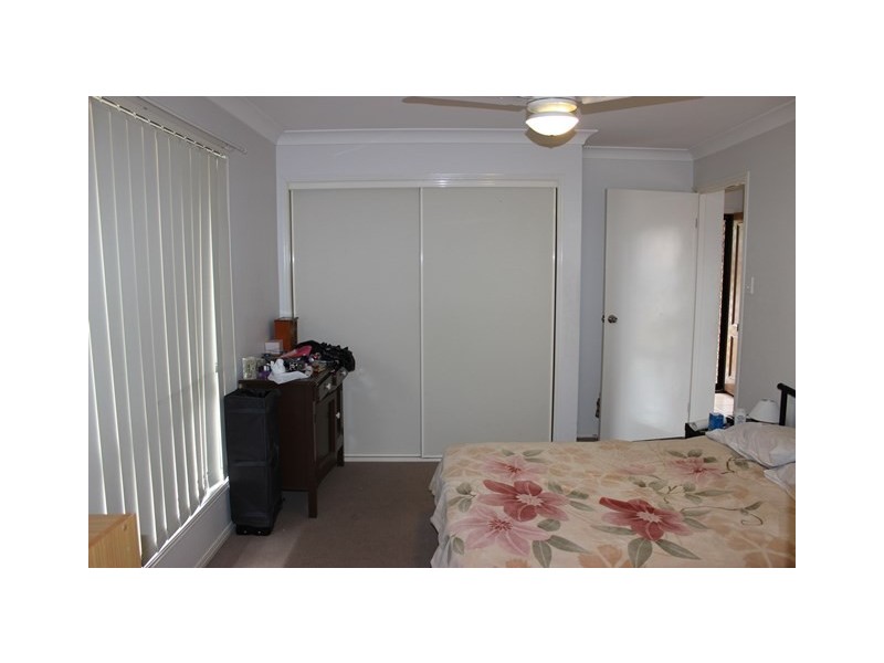 12 Sarah Place, Raceview QLD 4305