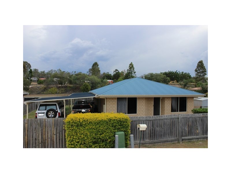 19 Des Arts Place, Wulkuraka QLD 4305