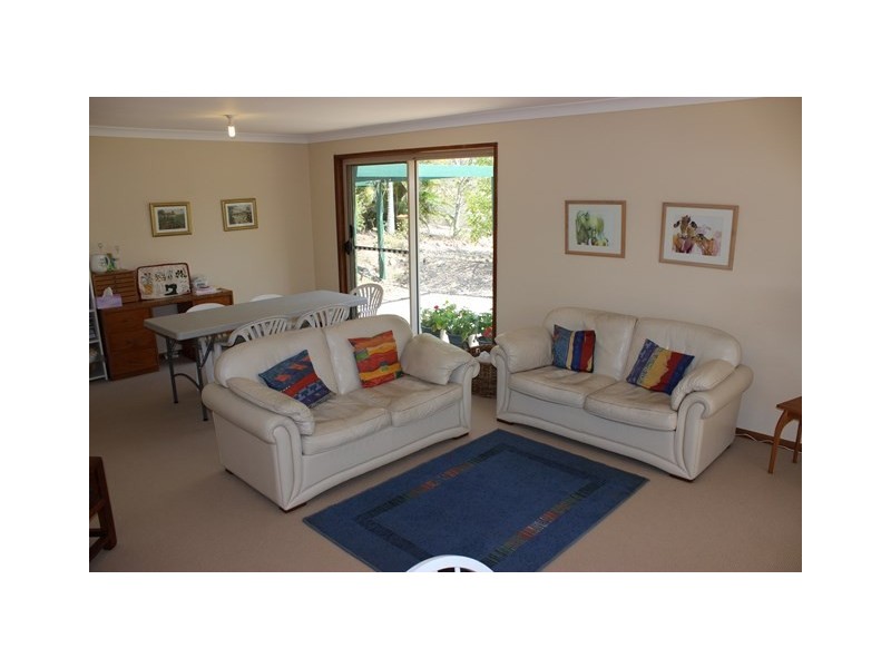 1 Delamore Court, Chuwar QLD 4306