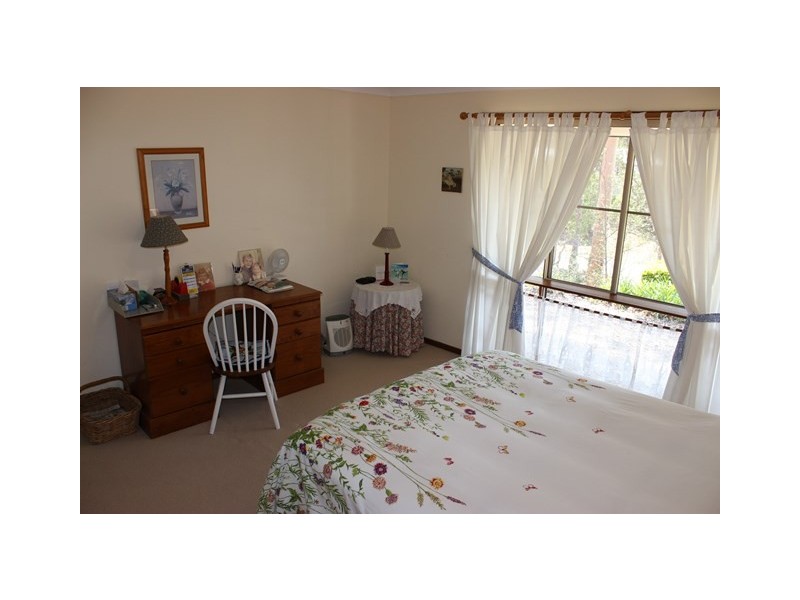1 Delamore Court, Chuwar QLD 4306