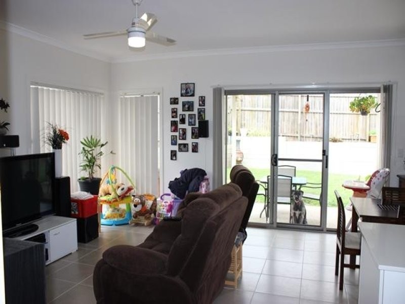 32 Francisca Drive, Augustine Heights QLD 4300