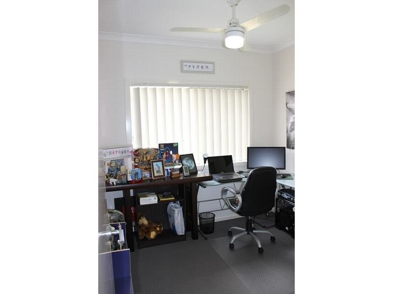 32 Francisca Drive, Augustine Heights QLD 4300