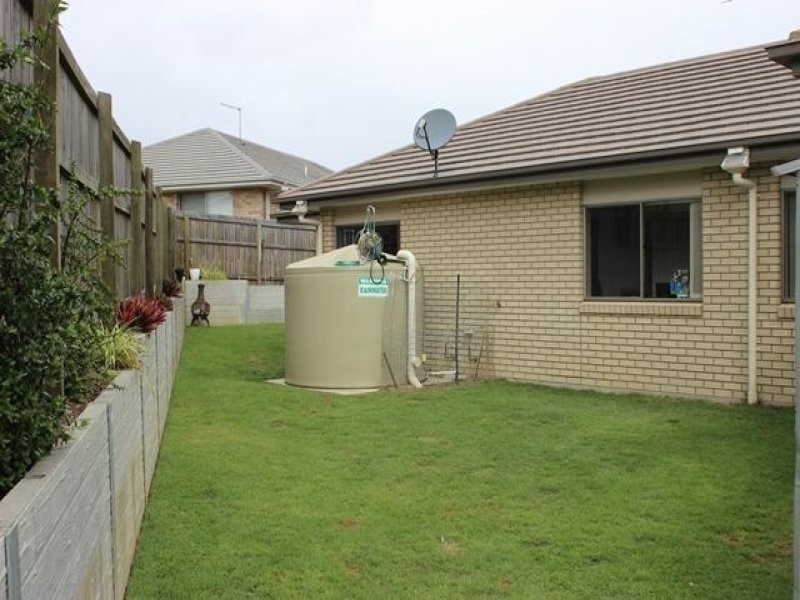 32 Francisca Drive, Augustine Heights QLD 4300