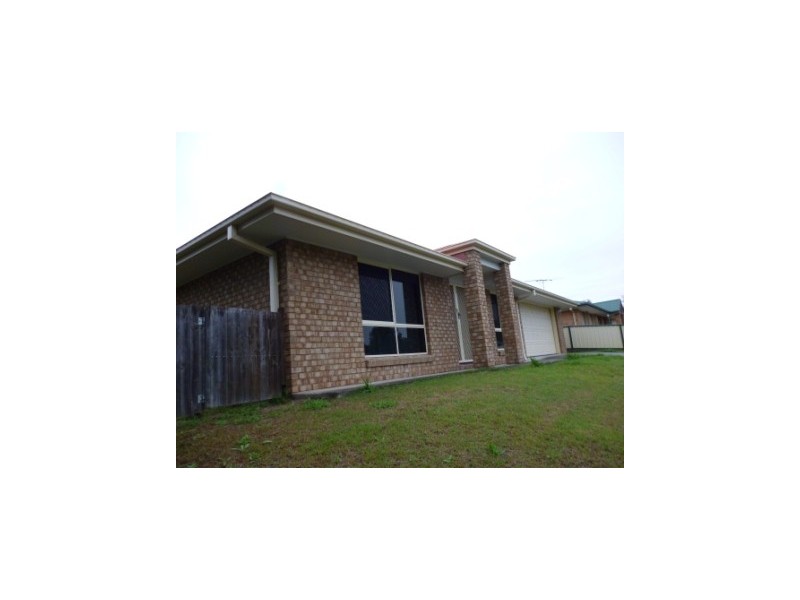 33 Comona Court, Wulkuraka QLD 4305