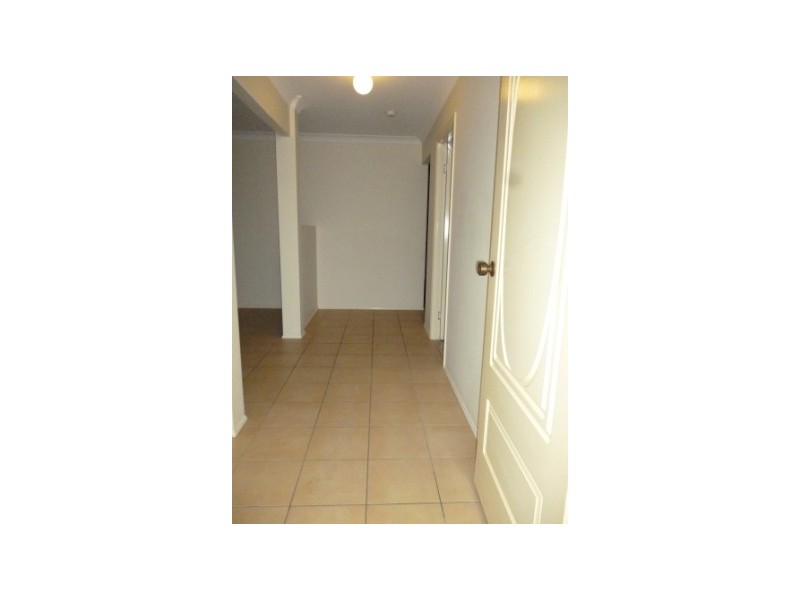 33 Comona Court, Wulkuraka QLD 4305