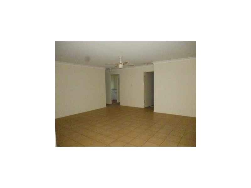 33 Comona Court, Wulkuraka QLD 4305