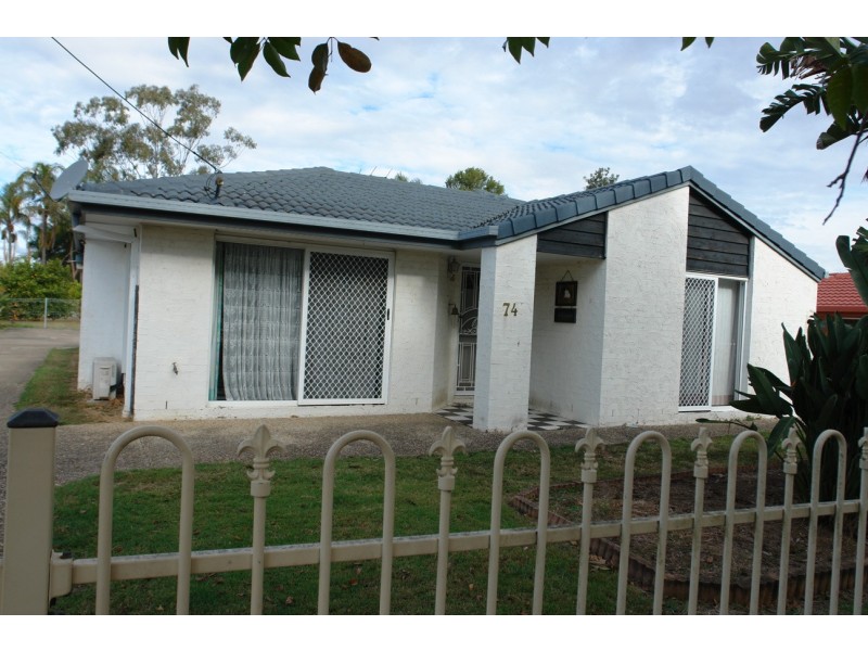 74 Collins Street, Brassall QLD 4305