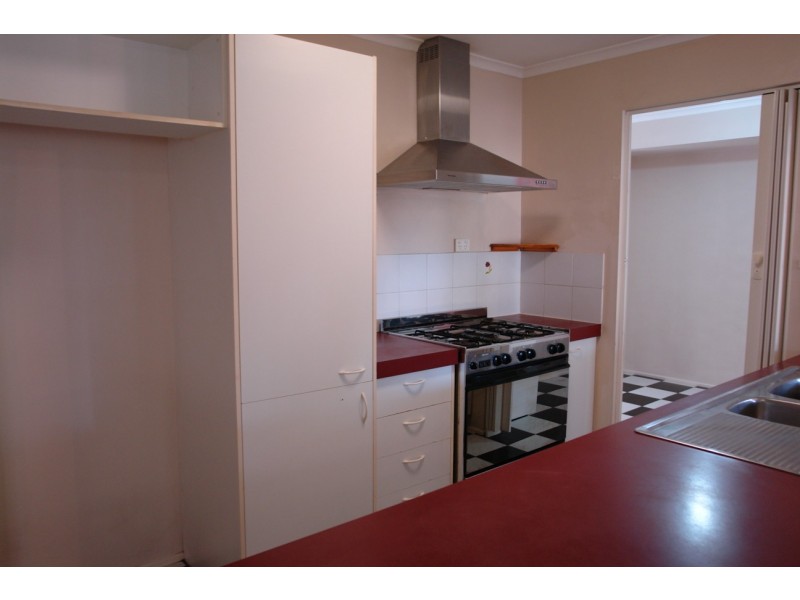 74 Collins Street, Brassall QLD 4305