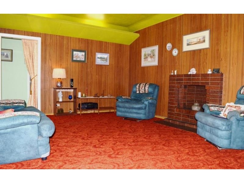 15 Cribb Street, Sadliers Crossing QLD 4305