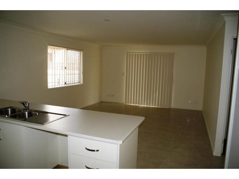 40 Brisbane Street, Dinmore QLD 4303