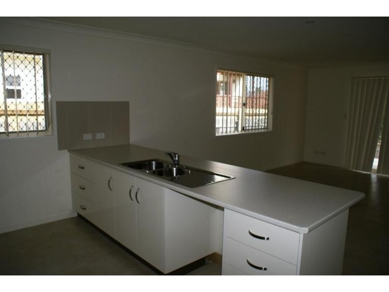 40 Brisbane Street, Dinmore QLD 4303