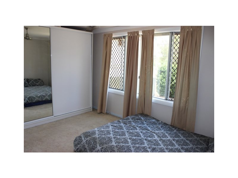 21 Sealy Street, Silkstone QLD 4304