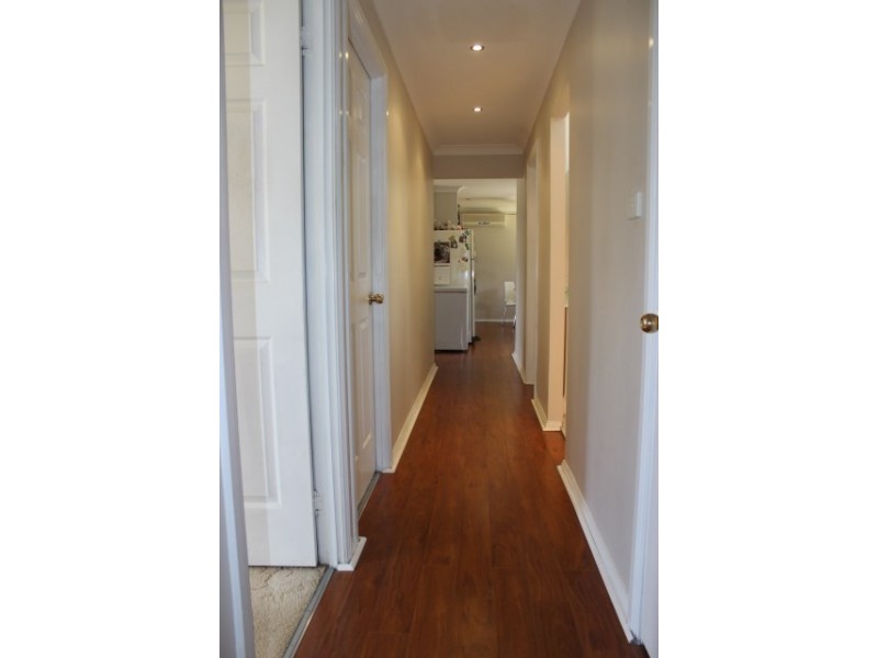 21 Sealy Street, Silkstone QLD 4304