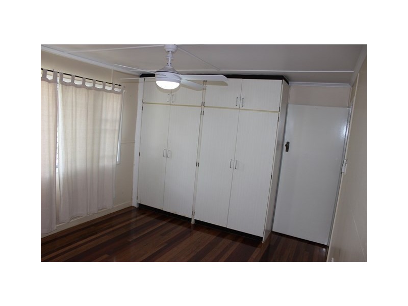 11 Melbourne Street, Brassall QLD 4305