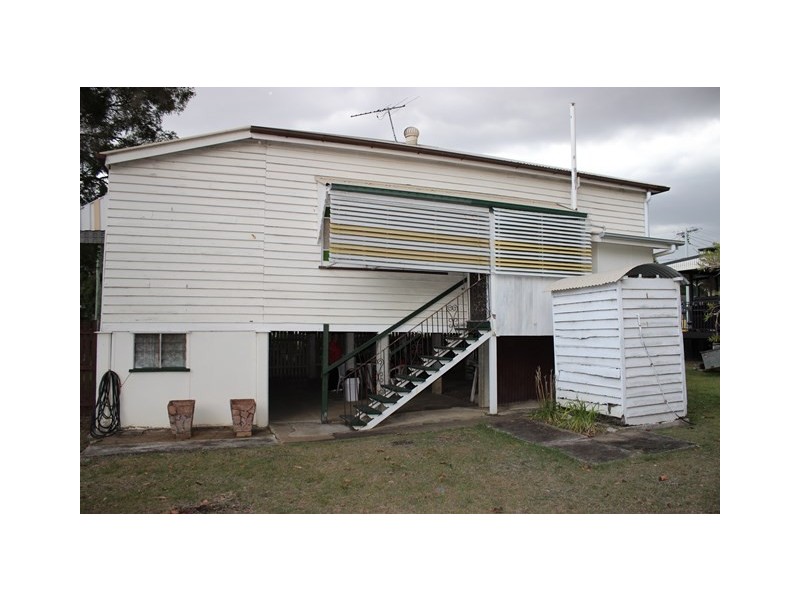 5 Thompson Street, Silkstone QLD 4304