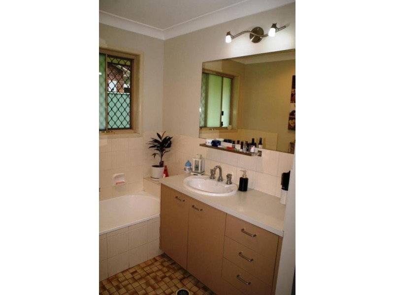 1 Sancroft Street, Willowbank QLD 4306