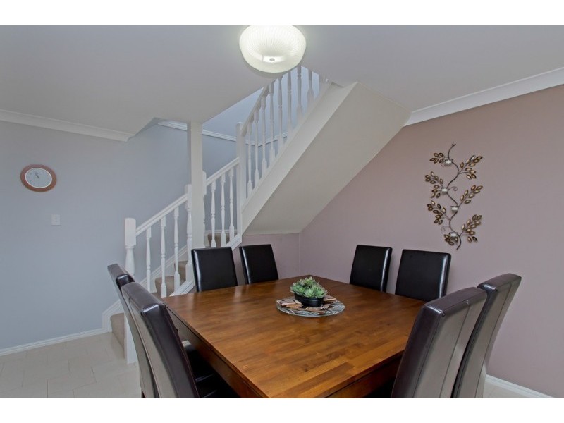 14 Discovery Street, Flinders View QLD 4305