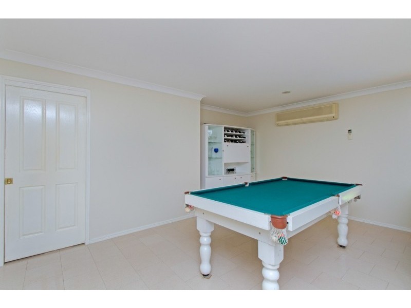 14 Discovery Street, Flinders View QLD 4305