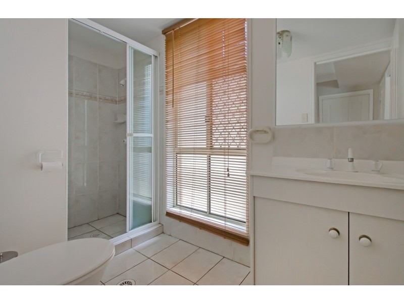 14 Discovery Street, Flinders View QLD 4305