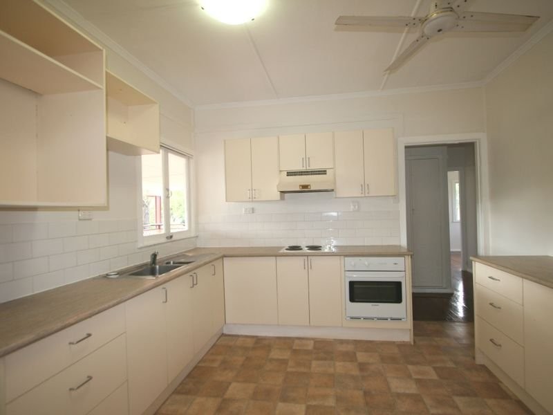 36B Tibbits Street, Bundamba QLD 4304