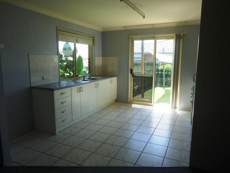 13 Pioneer Drive, Raceview QLD 4305