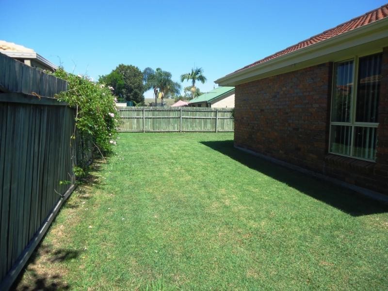 13 Pioneer Drive, Raceview QLD 4305