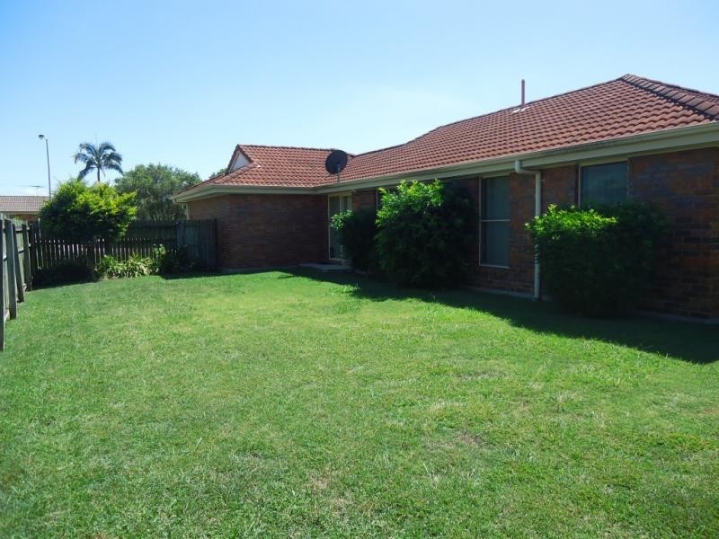 13 Pioneer Drive, Raceview QLD 4305