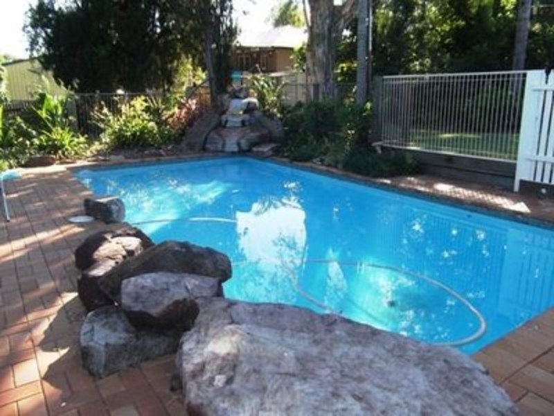 22 Bridge Street, North Booval QLD 4304