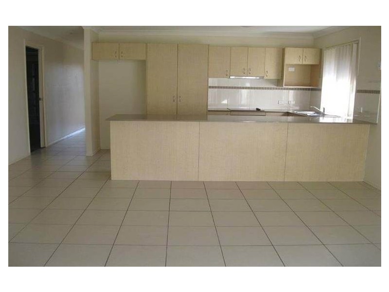 13 Pencarrow Crescent, Raceview QLD 4305