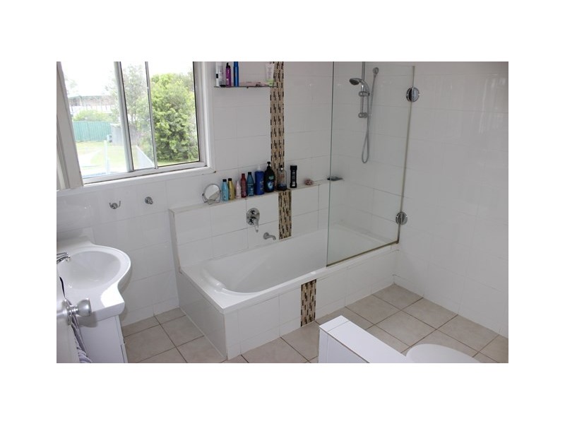 2 Just Street, Rosewood QLD 4340