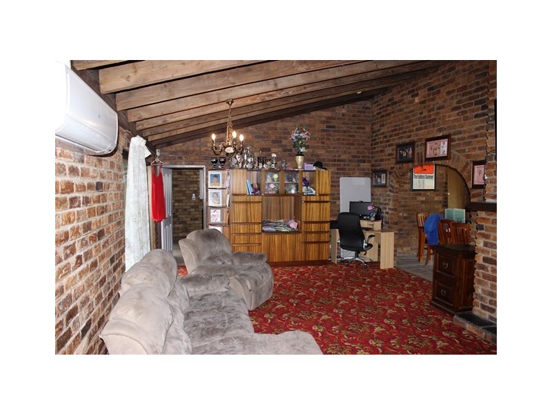 21 Chalmers Place, North Ipswich QLD 4305